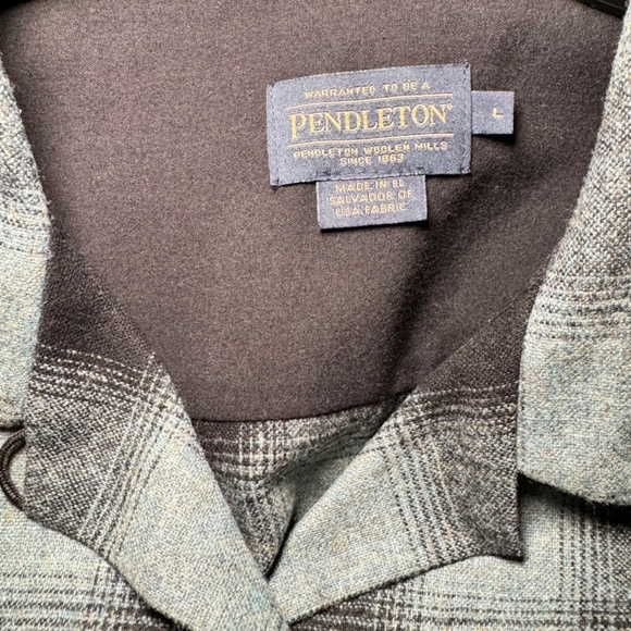 Pendleton WOMEN'S BOYFRIEND BOARD SHIRT **USED ONCE** - Picture 2 of 3